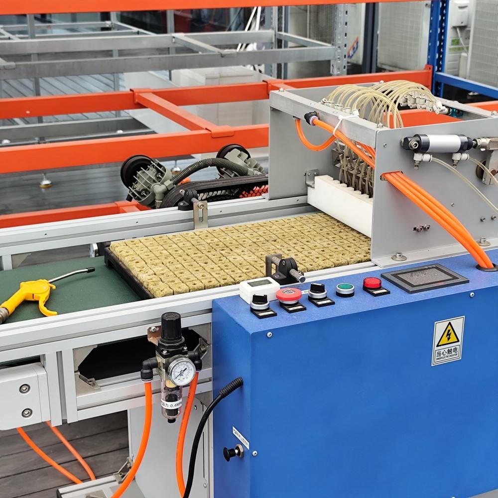 Automatic Tray Seeder Machine