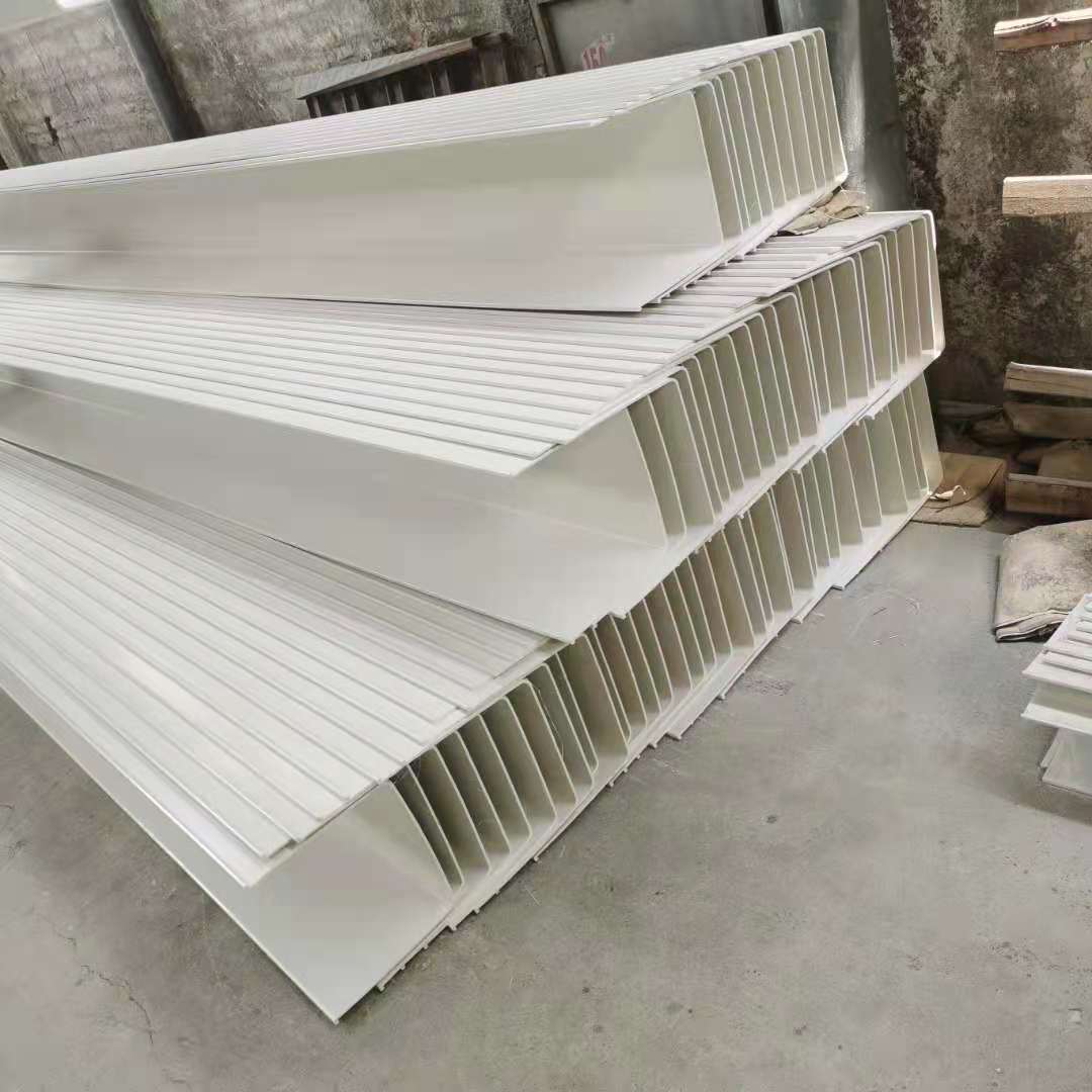 Strawberry Gutter for Hydroponic Systems Strawberry Gutter for Hydroponic Systems